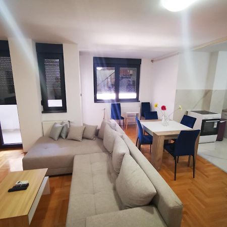 Riviera Apartments Ni 외부 사진