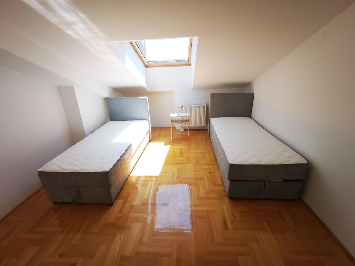 Riviera Apartments Ni 외부 사진