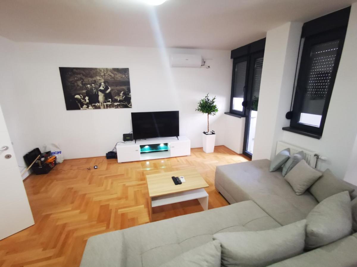 Riviera Apartments Ni 외부 사진