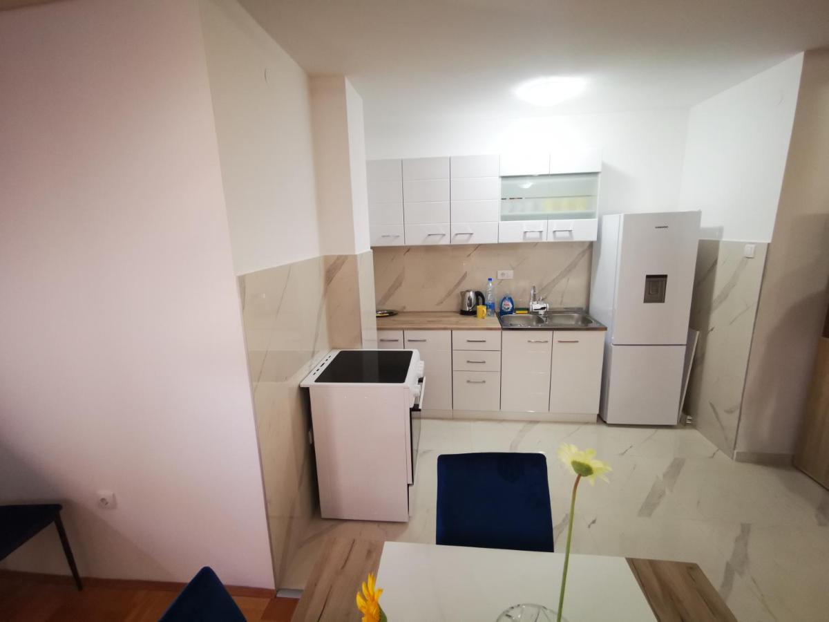 Riviera Apartments Ni 외부 사진