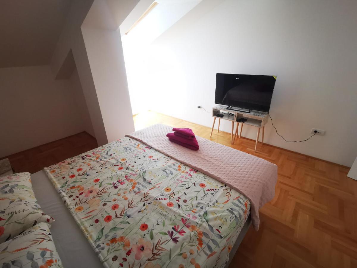 Riviera Apartments Ni 외부 사진